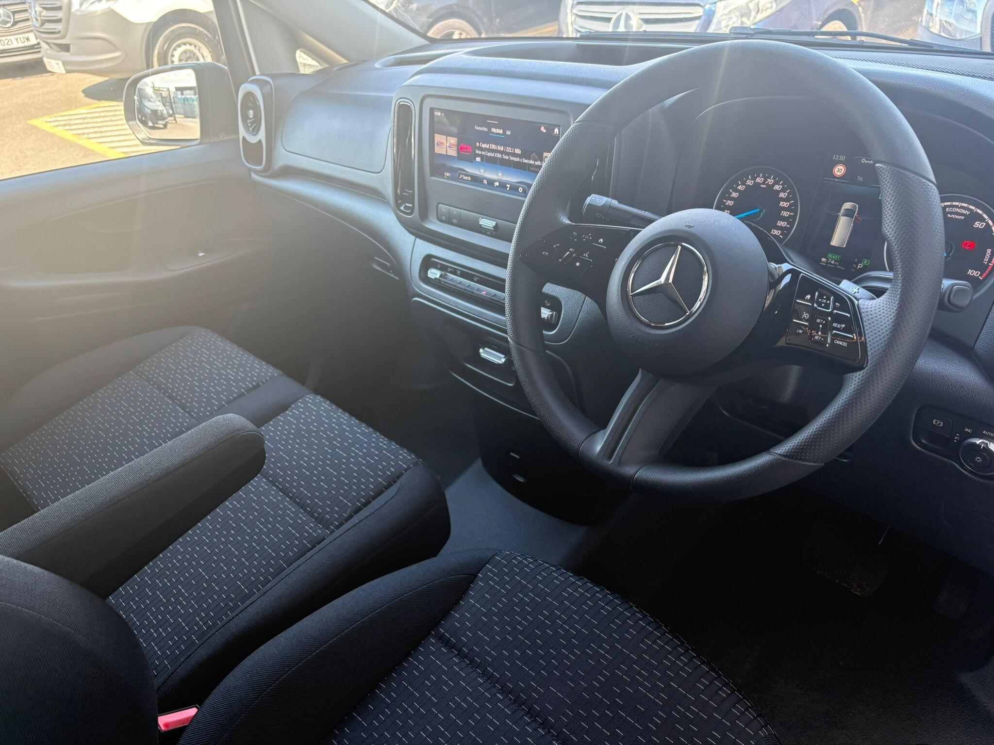 Mercedes-Benz eVito